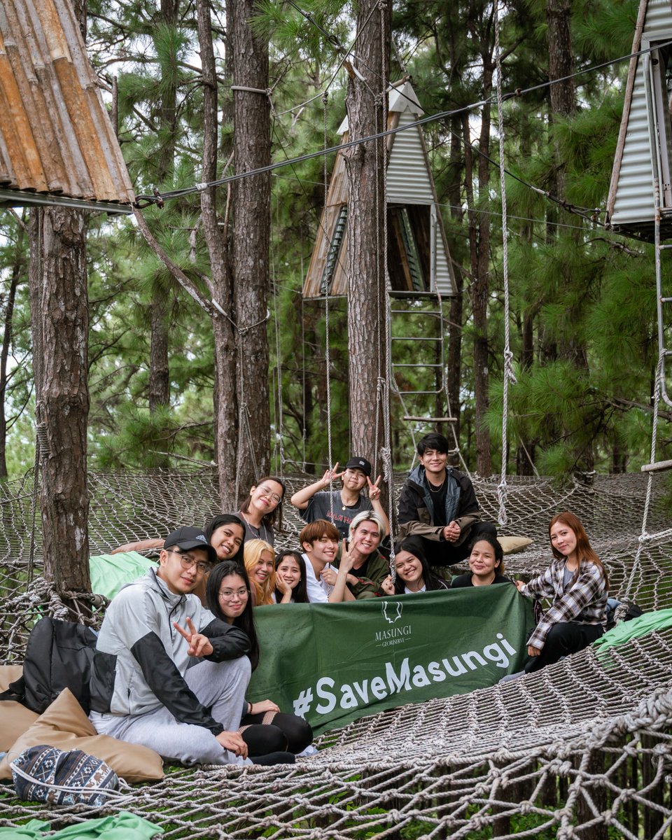 PhilippineStar's tweet photo. Filipino boy-band SB19’s Justin De Dios celebrated his 24th birthday with fans by planting trees at the Legacy Trail in Masungi Georeserve last July 7, 2022. https://t.co/nyLKqQoO9F