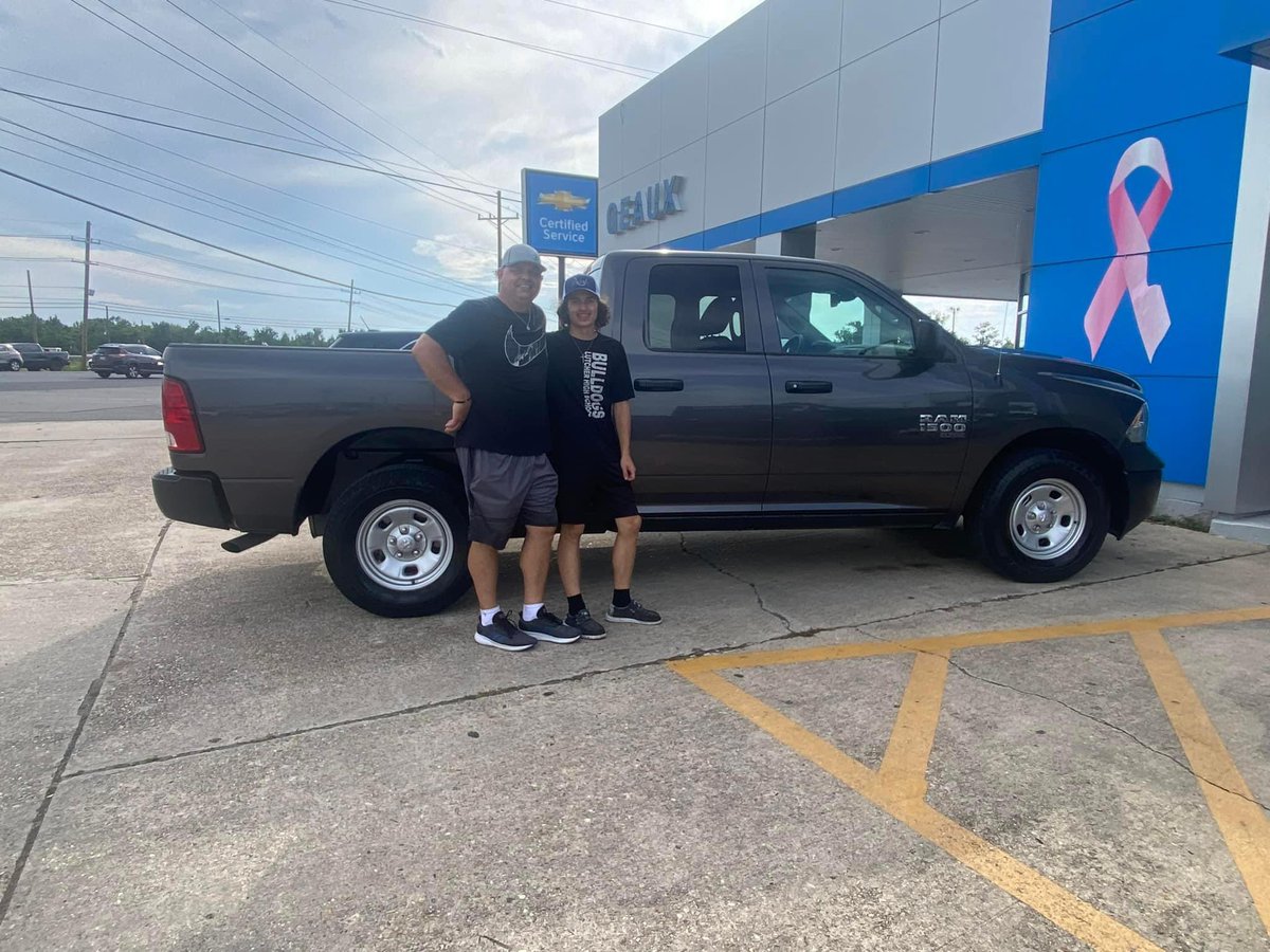 dom98532's tweet photo. Congratulations to Mr. Dustin Melancon from Paulina, LA on his new 2019 Ram 1500!!! Thanks for the business and welcome to the Geaux family!!! #geauxchevrolet #letusgeauxtoworkforyou #geauxlocal #LetsGeaux https://t.co/GSSfLkGUXh