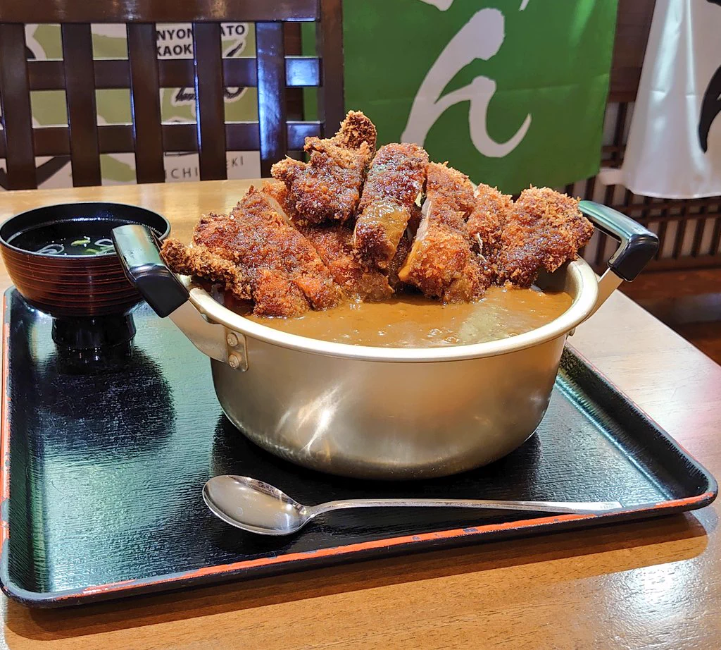 爆盛鍋カレー、破格の980円！1日10食限定。@富山県の道の駅万葉の里高岡