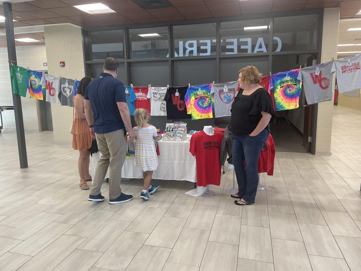mrsdstanford's tweet photo. We were so excited to welcome our newest Wolfpack members into Winding Creek this week for Exploring Kindergarten! We can’t wait for the year to begin! @WC_WolfPack @CVSDnews https://t.co/qQIriLN9F8