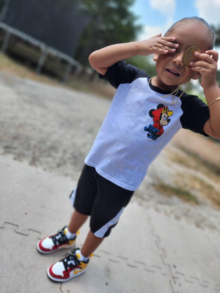 Mrs_Thowed's tweet photo. My youngin Messiah Lee Rosas🌹🖤 https://t.co/4gtYijDQvm