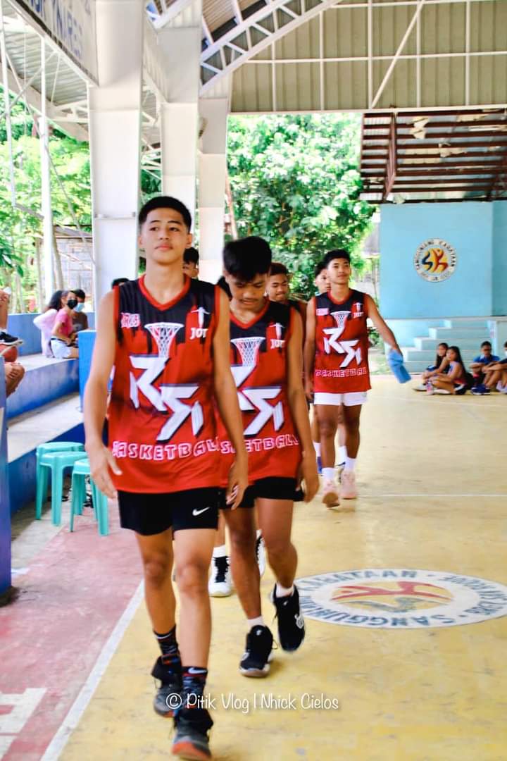 katoj18's tweet photo. @sportsdeskph @ruzcko_rivero @Andrei_Felix Hi coach my team in Angono Rizal. https://t.co/2cQ4aZP1e5