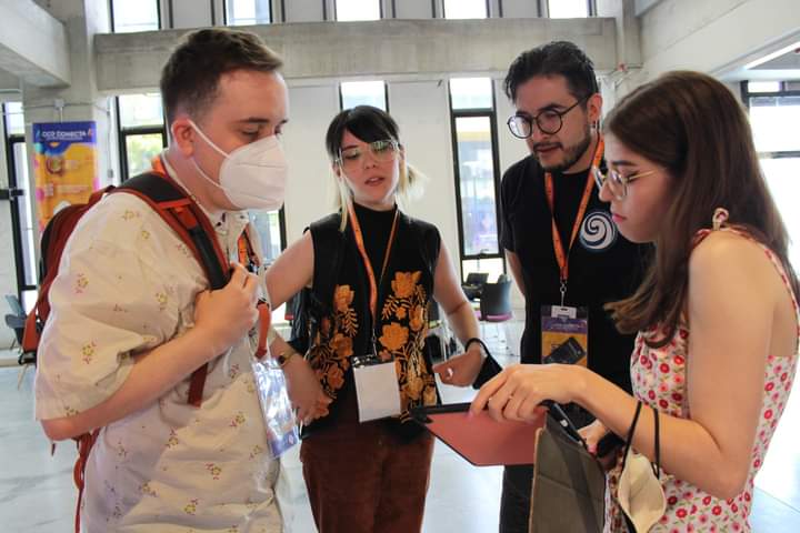 CCDJALISCO's tweet photo. Segundo día de mentorías uno a uno en #CCDConecta4. No pierdas la oportunidad de recibir retroalimentación sobre tu portafolio de parte de los expertos de la industria audiovisual. https://t.co/4aNhrBpzOW