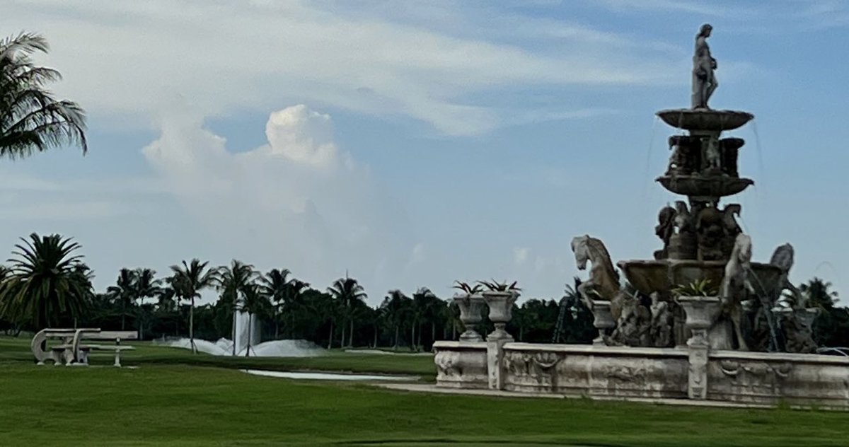 Looking forward to welcoming the first of 300+ players that chose to rethink tournament travel and use playAway at the Optimist International Jr Golf Championship. #jrgolf #juniorgolf   #optimistgolf  #doral #whosmycaddie #miami #clicgear #pushcartnation #rethinktournamenttravel