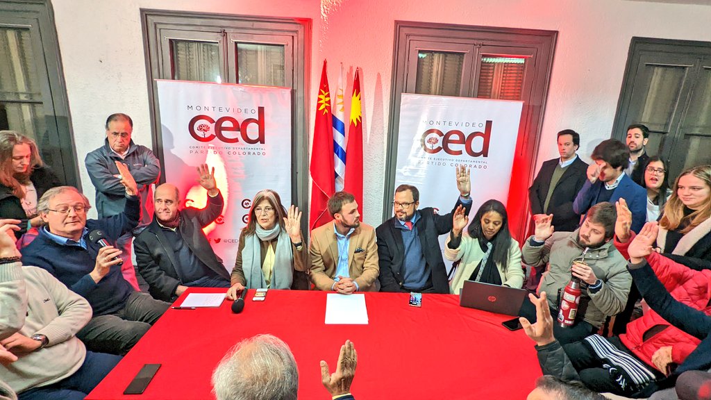 CEDMontevideo's tweet photo. 📢 | ¡Con enorme alegría les contamos que  @CarlosRydstrom es el nuevo Secretario General del Comité Ejecutivo en Montevideo! https://t.co/Na8l7r0enq