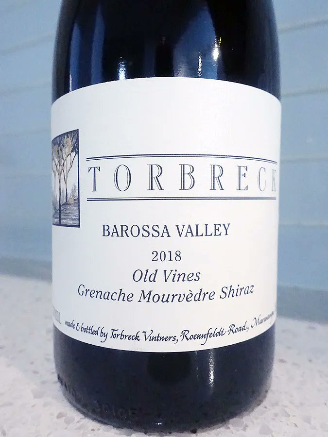 🇦🇺 🍷 It's #WineWednesday! Day 2- lovely 2018 @TorbreckBarossa Old Vines #GSM (91 pts, $25) has rspbrry, blk chrry, meaty, wet earth & pepper notes. In @LCBO VINTAGES 7/16. Review: buff.ly/3ASJ4V4 @Noble_Estates #Barossa #Australia #wine #wiyg #7wwr #wineoclock #ww