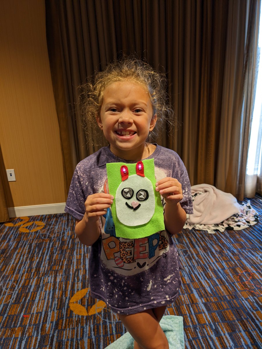 SayantaniDutta9's tweet image. Here are more pics from the ECS e-textiles training #csliteracy #cseducation #cs4ms #csforall #cyberliteracy