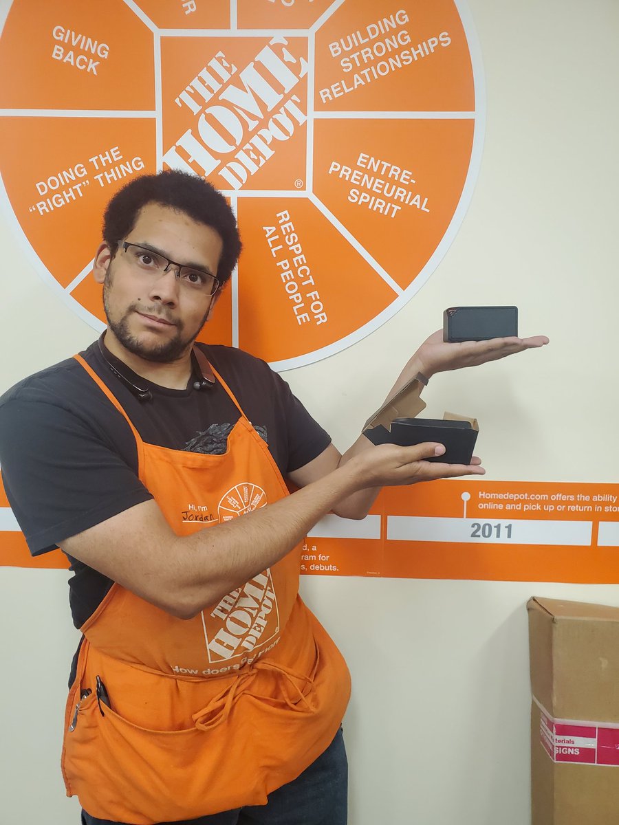 Amber_P01's tweet photo. @CreditguyAhmad thanks for celebrating Jordan and Kaitlynn for driving credit!!!!! https://t.co/ExJbRZr3HL