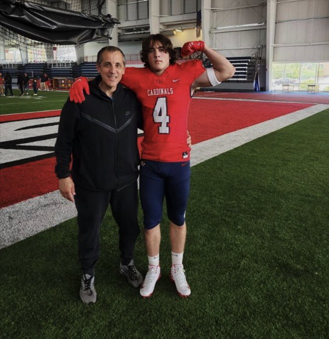 TheD_Zone's tweet photo. Davison 2023 S/WR Zack Pappadakis was offered by Saginaw Valley State, his 4th offer

https://t.co/KeGBibVDld https://t.co/CjdoUPRSk1