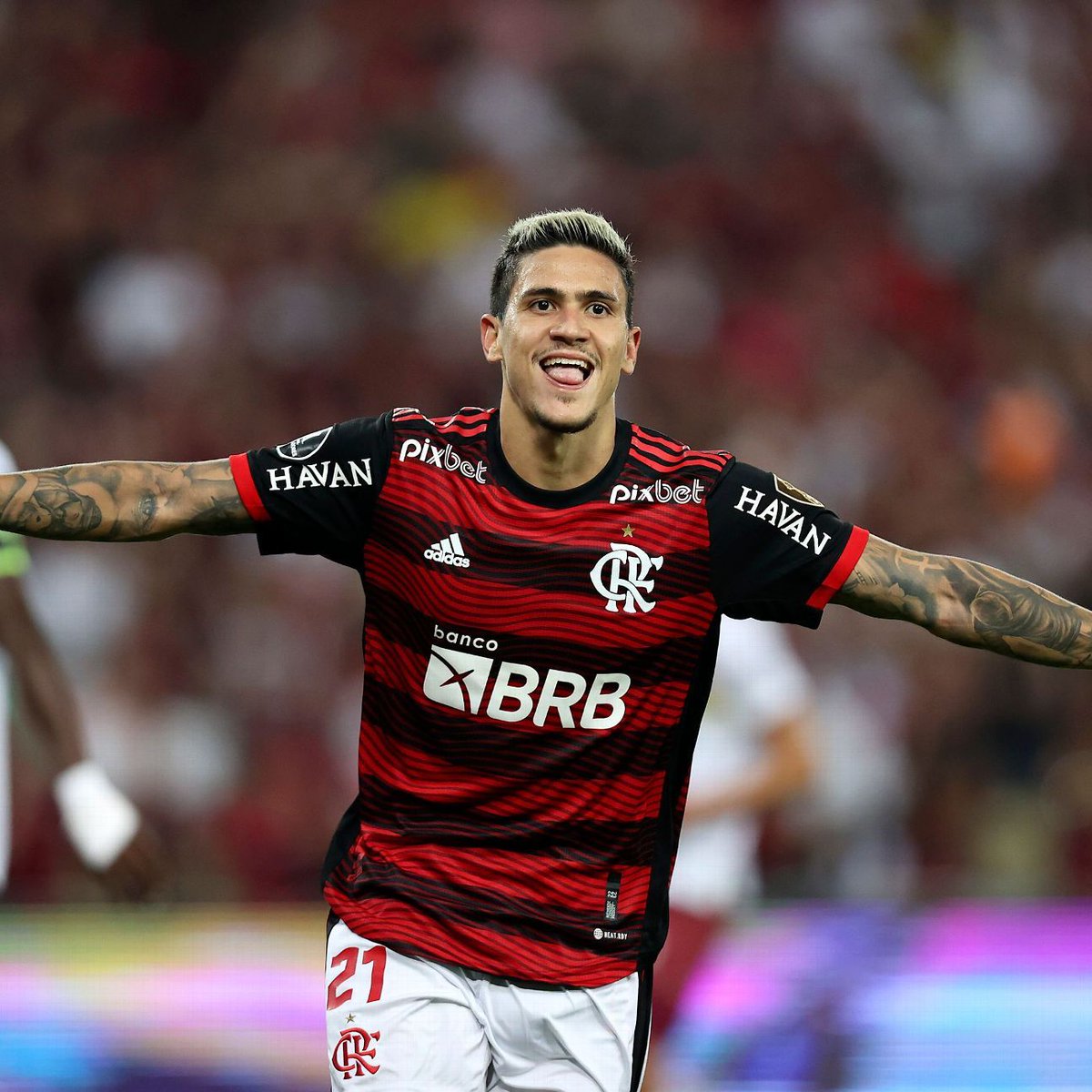 Brazil&#39;s big clubs taking different approaches to signing marquee names during transfer window