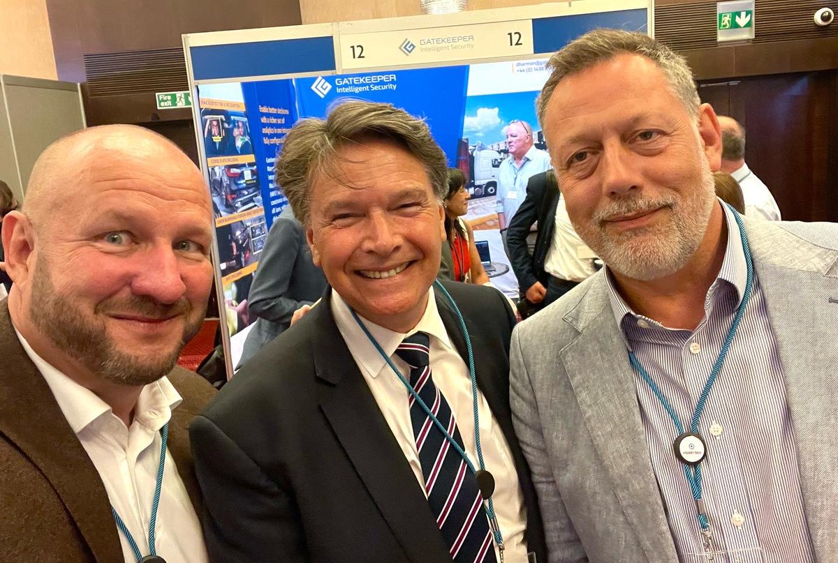 CapacityNow's tweet image. Great IBMATA event in London today. I met a lot of friends there - including Christian Benson (Fujitsu) &amp;amp; my long time colleague|friend, Kevin Franklin (Fortinus - exHMRC). 
IBMATA #Ibmata