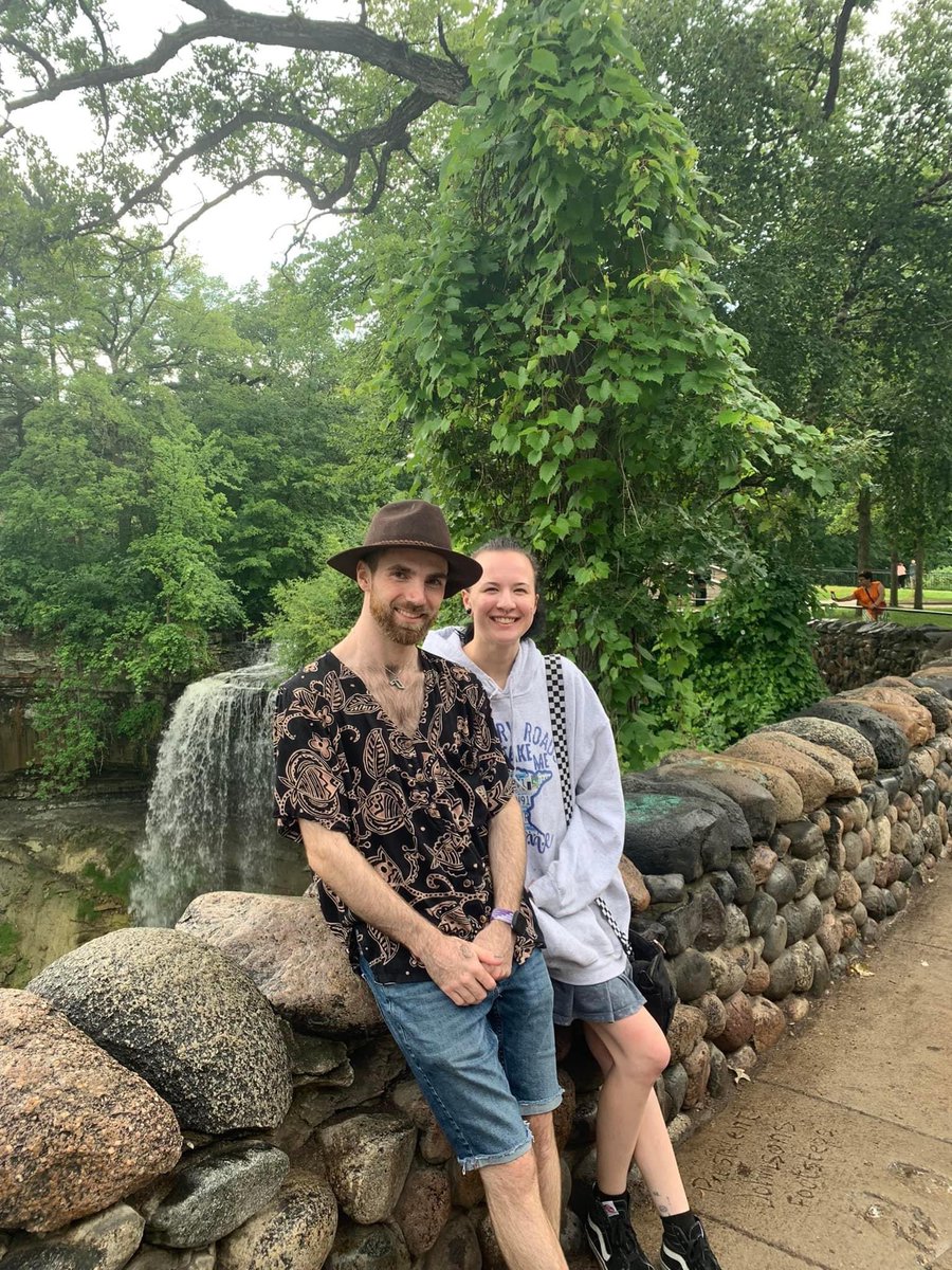 snootsproot's tweet photo. wisconsin with my absolute love 💗 https://t.co/zWLbkJDbfm