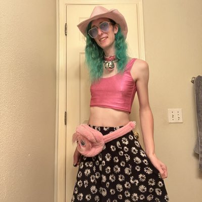 #NewProfilePic https://t.co/7g2mL2FmSX<a href="/tag/newprofilepic"class="tags">#NewProfilePic</a>