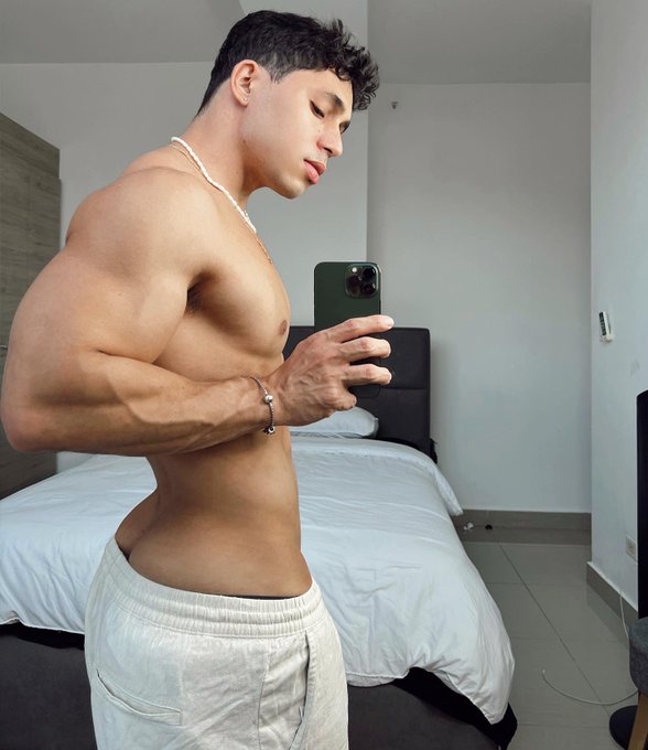 20% OFF  https://t.co/OohhAogG7D https://t.co/THQ7ssP89w