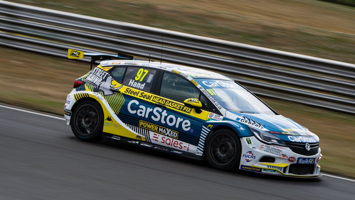 Conan_Wearn's tweet photo. @UKPMR Vauxhall Astra #97 driven by @ashhandracing https://t.co/ced8Hx95kK