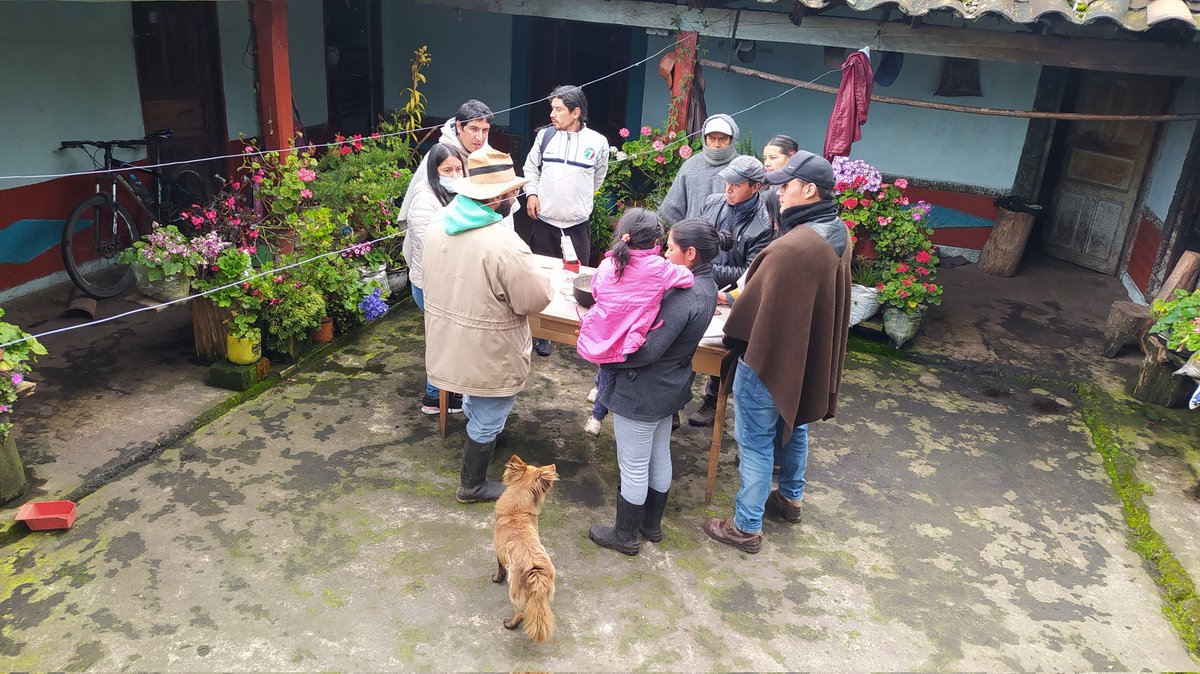 GrowthInnova's tweet image. A geodesic structure for the #library that is conserving paramo ecosystem in #Cumbal #Colombia !

We’re looking for your support to build a low cost infrastructure to continue our work in preserving traditional knowledge and paramo conservation.

👉🏾 vaki.co/es/vaki/biblio…
