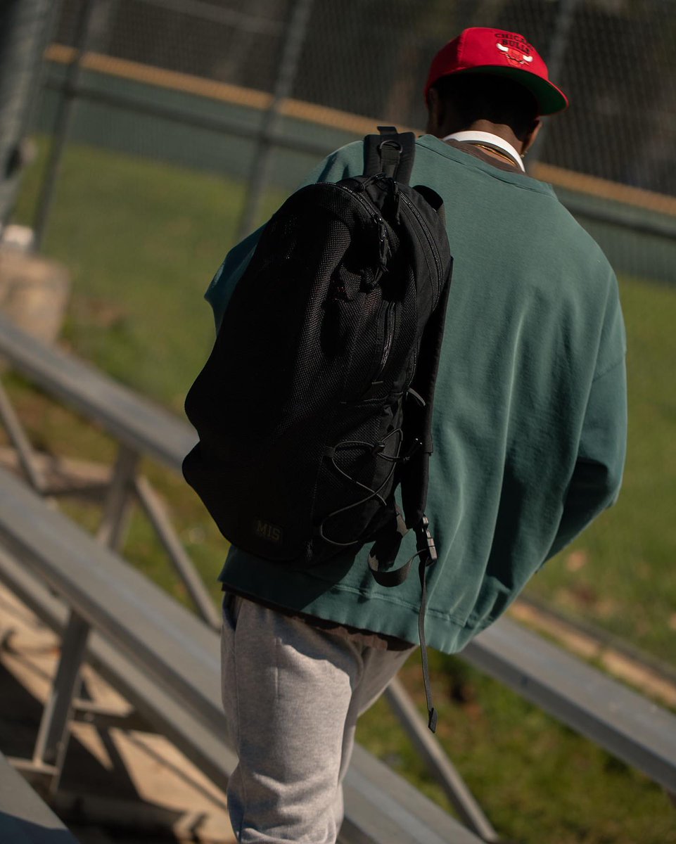 miscalif's tweet image. Mesh Backpack in Black 👊
#meshbackpack #miscalif #milspec #cordura #madeinusa #gift #camo #madeincalifornia
