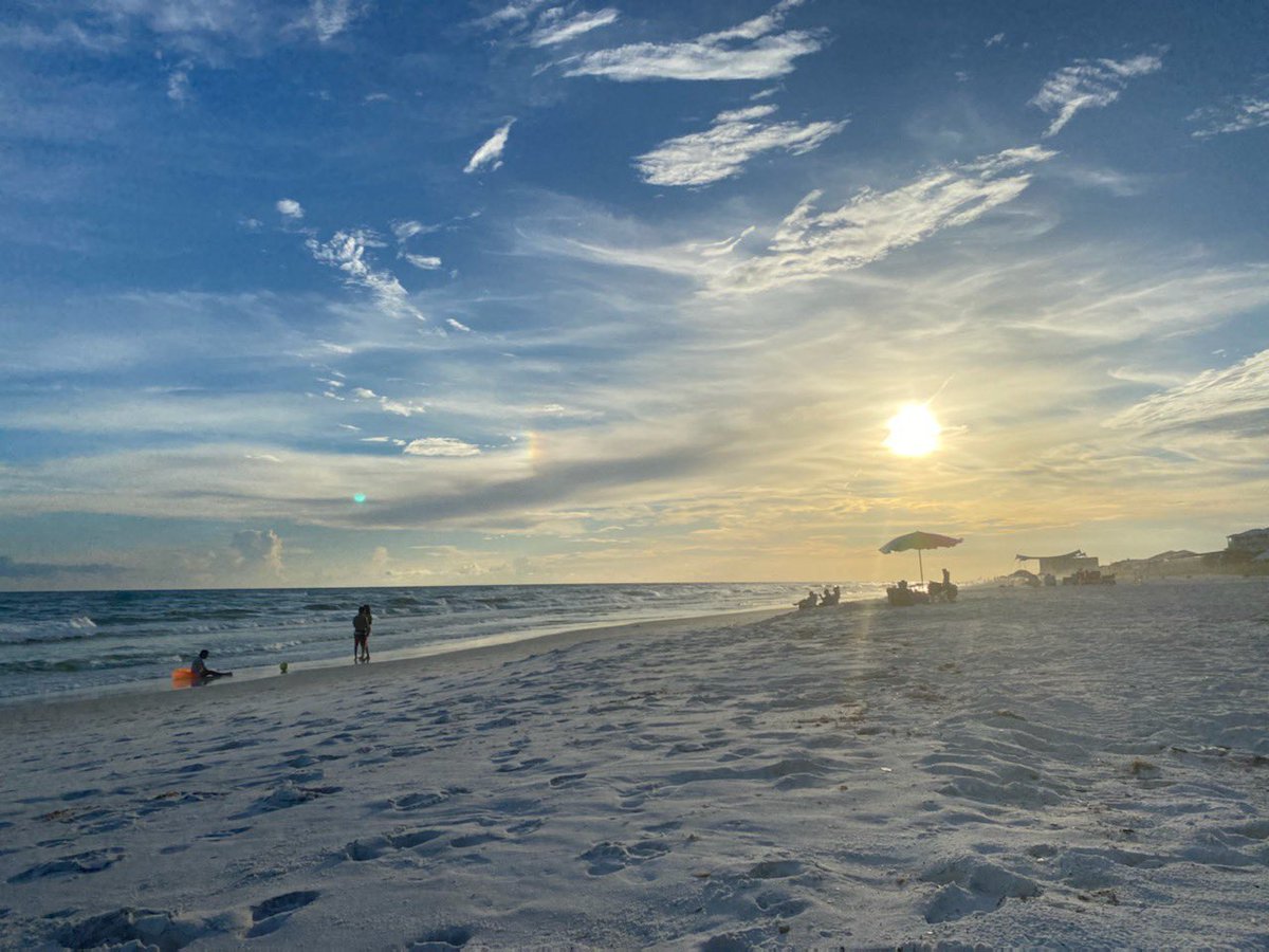 westendpcb's tweet photo. Can you guys spot the little rainbow 🌈  #westendpcb #panamacitybeach #pcbflorida #pcb #realfunbeach https://t.co/jOhsvM9hwh