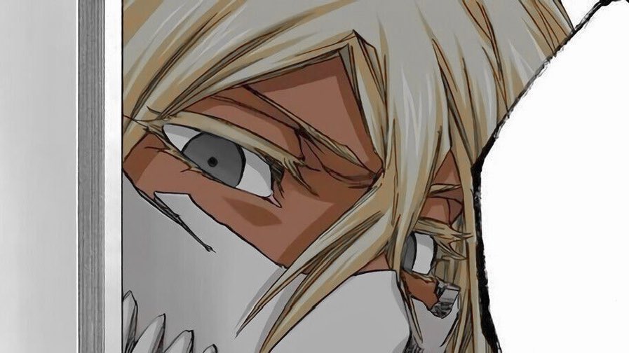 ⠀⠀ ⠀⠀

Unforgiving environment of Hueco Mundo does not aid foreigners in concealment. It forsakes them. 

&amp; nothing goes unnoticed with the Queen — — But there’s no approach, and instead, observations are drawn. 

⠀