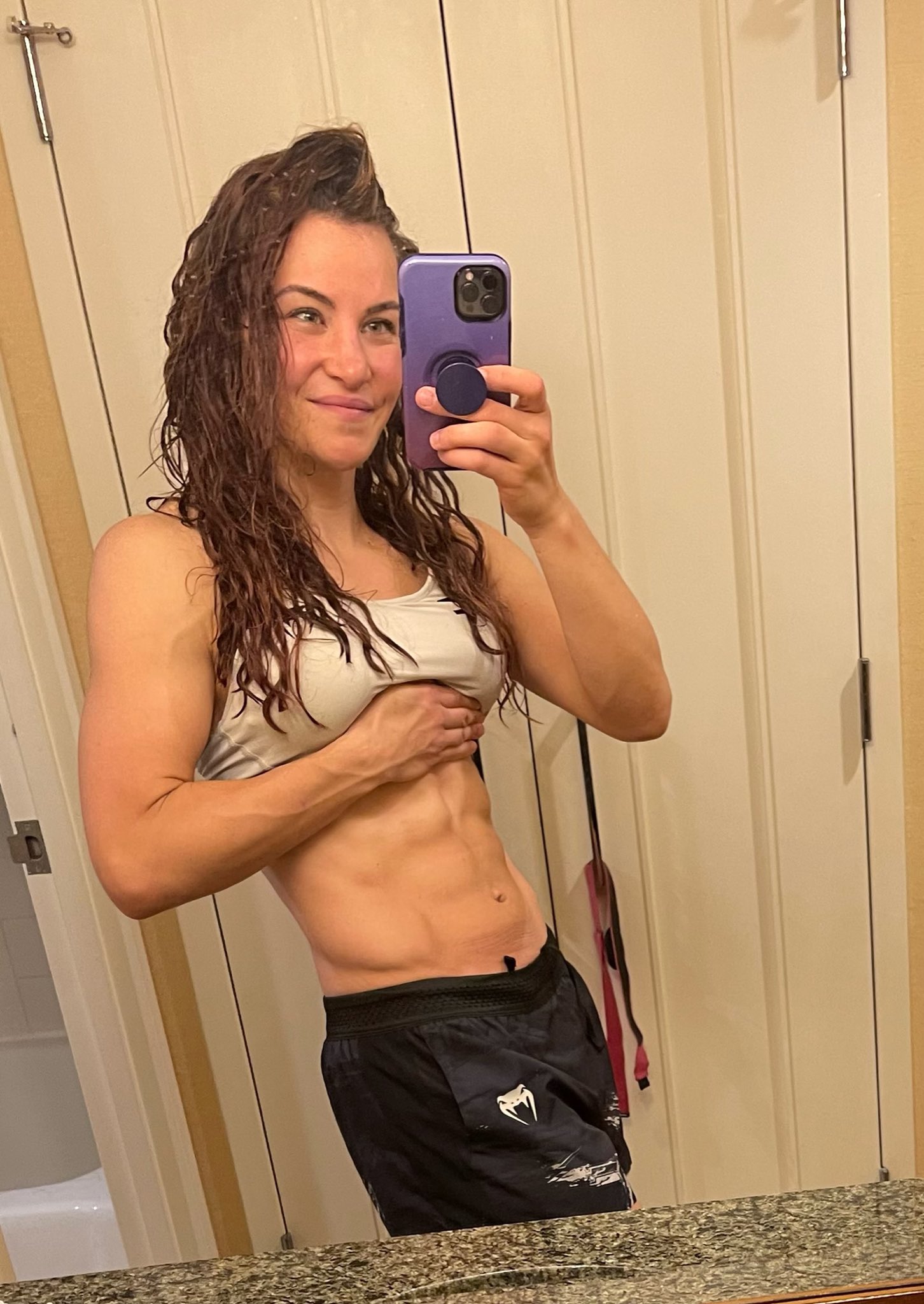 Miesha Tate on Twitter: "Looking ripped and feeling strong 💪🏼 And still eating good 😋 https://t