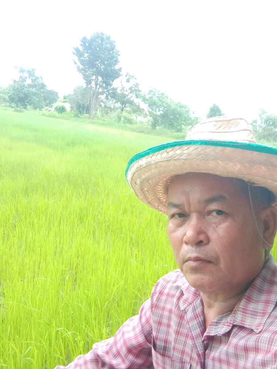 SiSilpakr's tweet photo. ตักบาตรแล้ว กะมานา https://t.co/1Ma79cRtCz