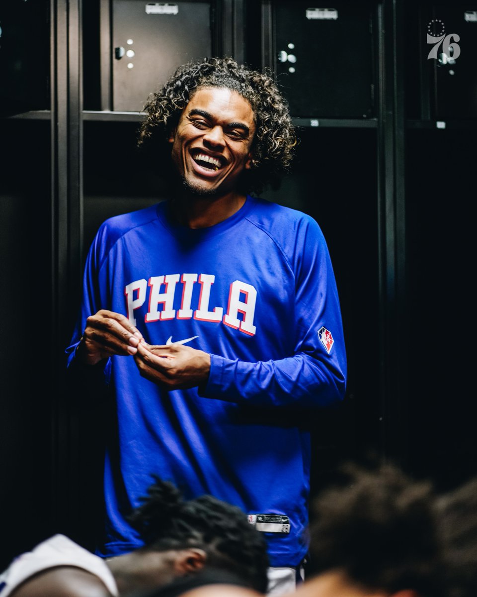 sixers tweet picture