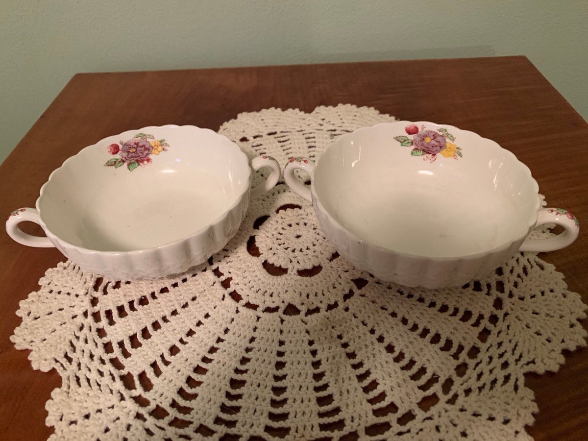 LilyDogAntiques's tweet image. Excited to share this item from my #etsy shop: Vintage Copeland Spode Soup Bowls, English Briar Pattern, Double Handled Soup Bowls #copelandspode #copelandspodechina #vintagecopeland #vintagespode #englishbriarspode #spodedoublehandle #copelandbasketweave etsy.me/3z0Bre6