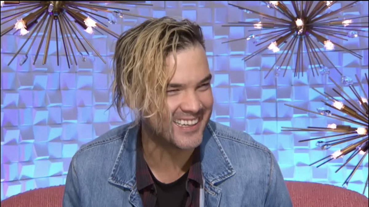 samieamshidden's tweet photo. The way crunchy head Daniel told Taylor to “apologize for the things you’ve said in this house” so aggressively, in front of everyone, really infuriated me. BC SHE DIDNT LIE #bb24 #bigbrother https://t.co/0h90Ying75