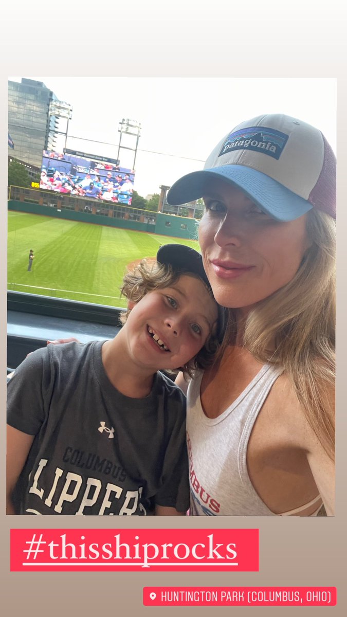 Gabrielle_827's tweet photo. @CLBClippers #thisshiprocks https://t.co/gsNKKGG231