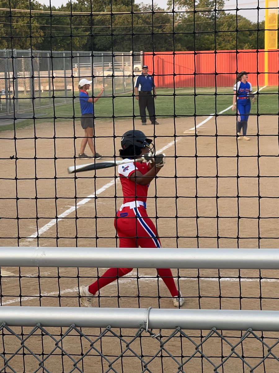 Our very Own Samyrah Sanders Representing Creekview  Softball at the TGCA All Star Softball Game! We are Proud of You!!  #FAST <a href="/CFBISD/">Carrollton-Farmers Branch ISD</a> <a href="/SoftballMustang/">🅜🅤🅢🅣🅐🅝🅖 🅢🅞🅕🅣🅑🅐🅛🅛</a>  <a href="/CreekviewLeads/">Creekview High School</a> @CreekviewPrinc <a href="/PutterRenee/">Renee Putter</a> <a href="/RamirezCoach/">Michael Ramirez</a>