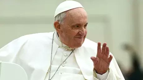 Preparing for the Pope: First Nations, city, police rush to prepare for Edmonton Papal visit cbc.ca/news/canada/ed…