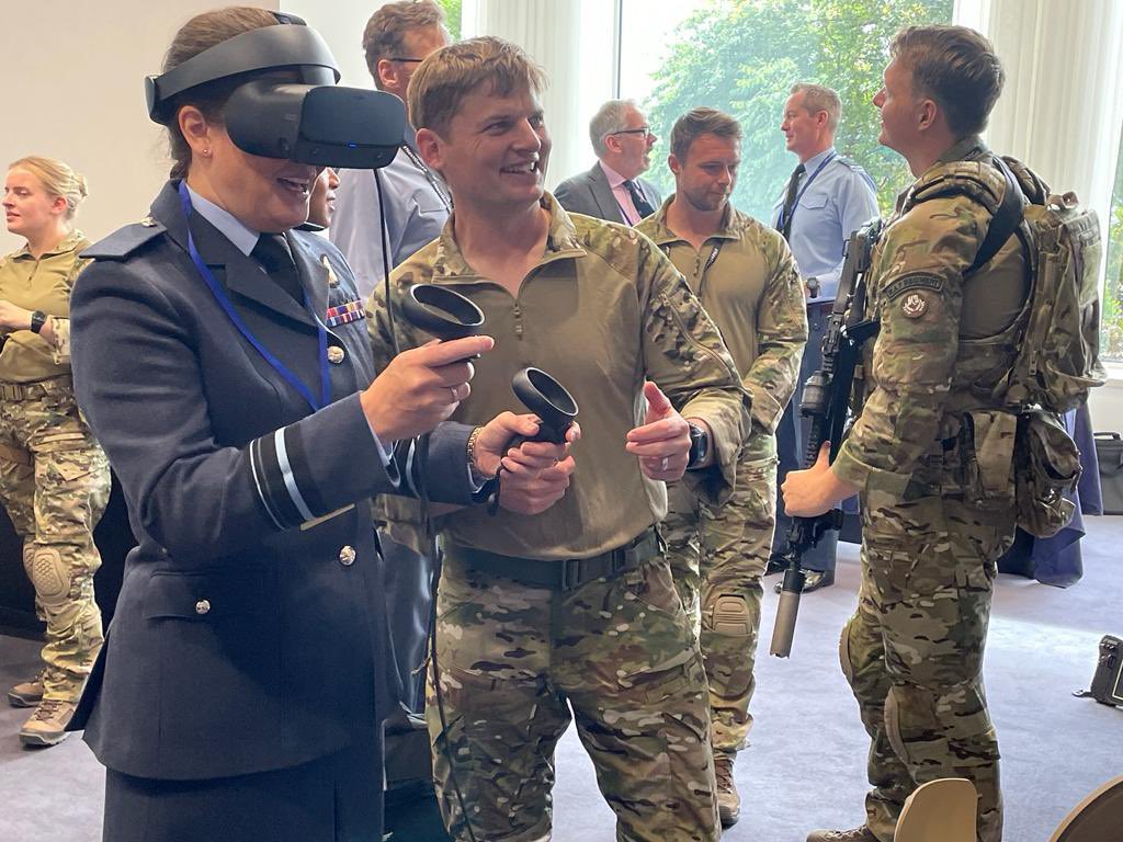 Commander_CRF's tweet photo. Today is day 2 of the #GlobalAirSpaceChiefs Conference, where military leaders and industry experts have come together to discuss the future of integrated air &amp; space power. 

The @ChiefofAirStaff will also be delivering his keynote speech this morning. Stay tuned for highlights. https://t.co/86bj0E772c