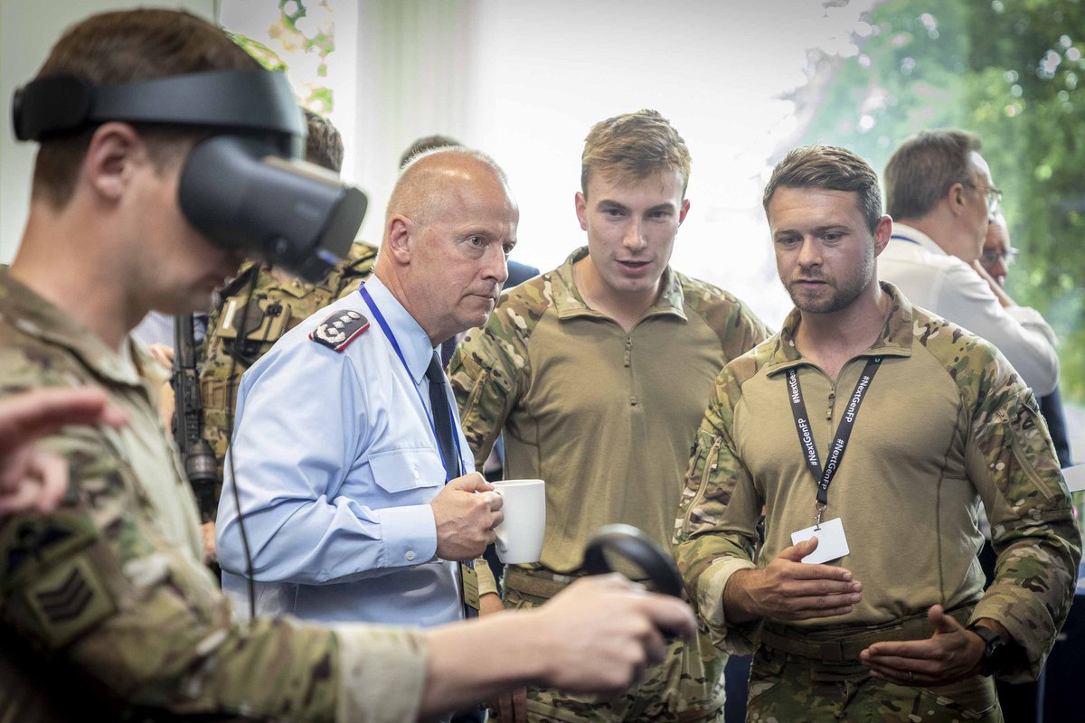 Commander_CRF's tweet photo. Today is day 2 of the #GlobalAirSpaceChiefs Conference, where military leaders and industry experts have come together to discuss the future of integrated air &amp; space power. 

The @ChiefofAirStaff will also be delivering his keynote speech this morning. Stay tuned for highlights. https://t.co/86bj0E772c