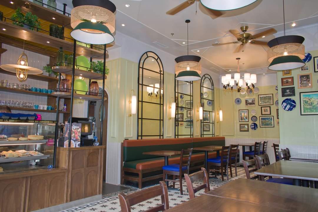 fncgroup_ph's tweet photo. Cafe Dulcinea Serendra is now open! 🙌
Enjoy your favorite Filipino-Spanish dishes, as well as delectable cakes and pastries.
Find us at 📍Ground Floor, Serendra, BGC
See you there!
#dulcineaph #bgc #serendra #fncgroup https://t.co/H1wr0euopT