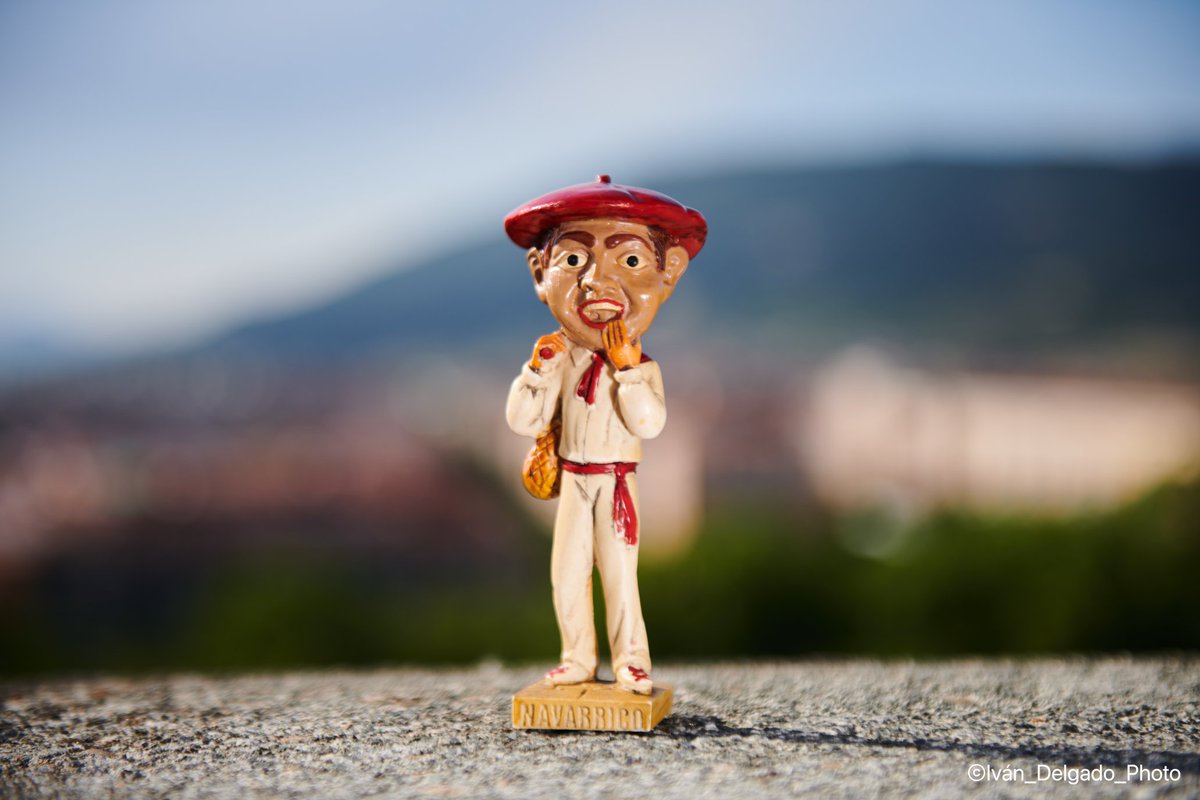 AuzoNews's tweet photo. ÚLTIMO DÍA 😢
¿DÓNDE ESTÁS NAVARRICO?
Los Ganadores tendran premios diarios y ademas podran optar a poder llevarse uno de los 2 premios finales que sortearemos el 15 de Julio. Una Tablet Samsung y una Nintendo Switch.
❗️Instrucciones Para Participar
(SIGUE👇) https://t.co/yApODhGj97