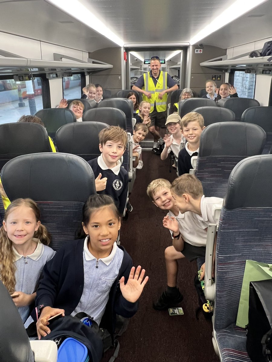 Year 3 excited and ready to set off to London <a href="/britishmuseum/">British Museum</a>