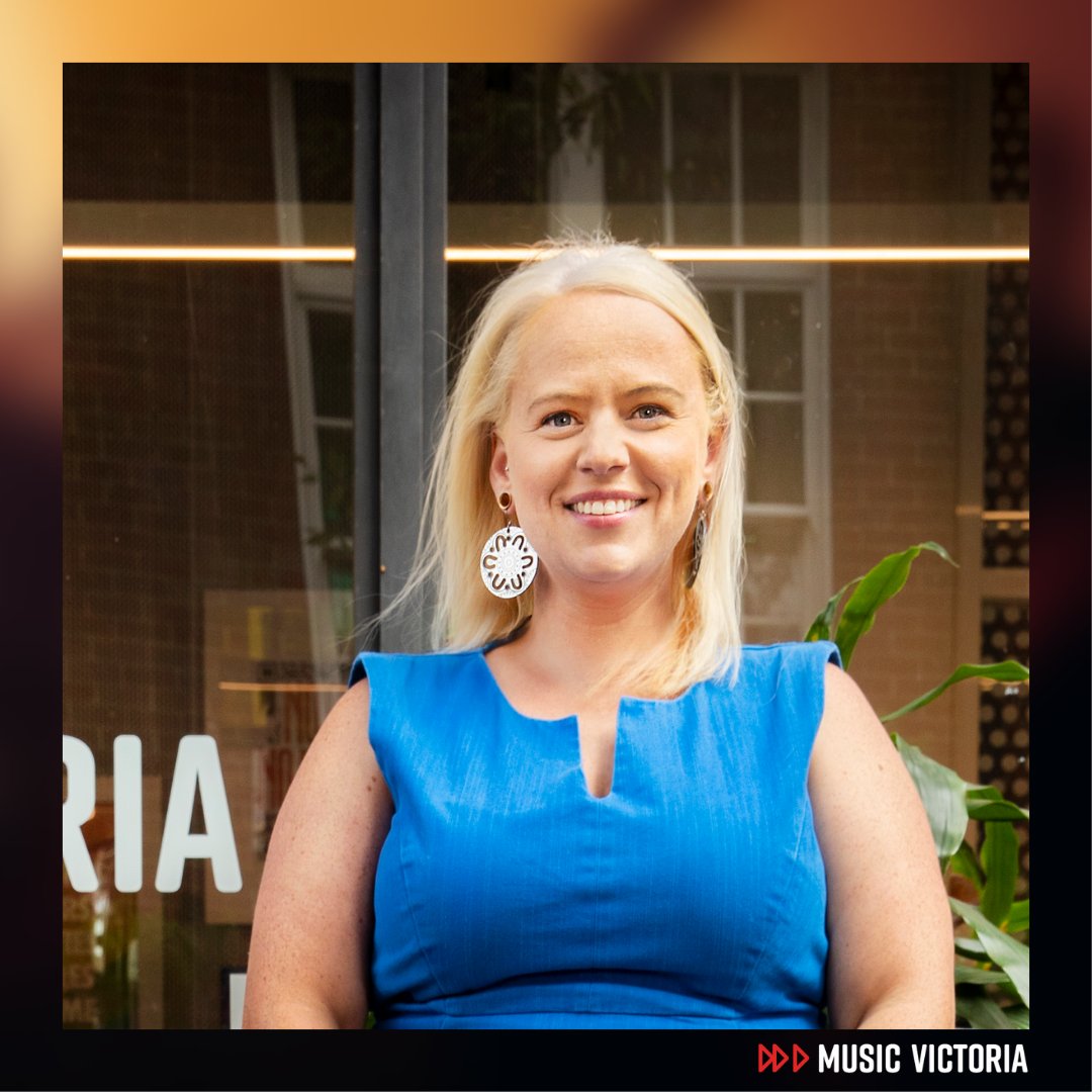 🎧 MEET THE SPEAKERS: KNOW YOUR PRODUCT

Leyla Varela (Electric Dreams Studio), <a href="/LauraImbruglia/">Laura Imbruglia</a> (self-managed and released artist) and Simone Schinkel (CEO of Music Victoria).
 
Join us on July 16th for “How To’s” for emerging musicians. 
RSVP at bit.ly/3apg3ps