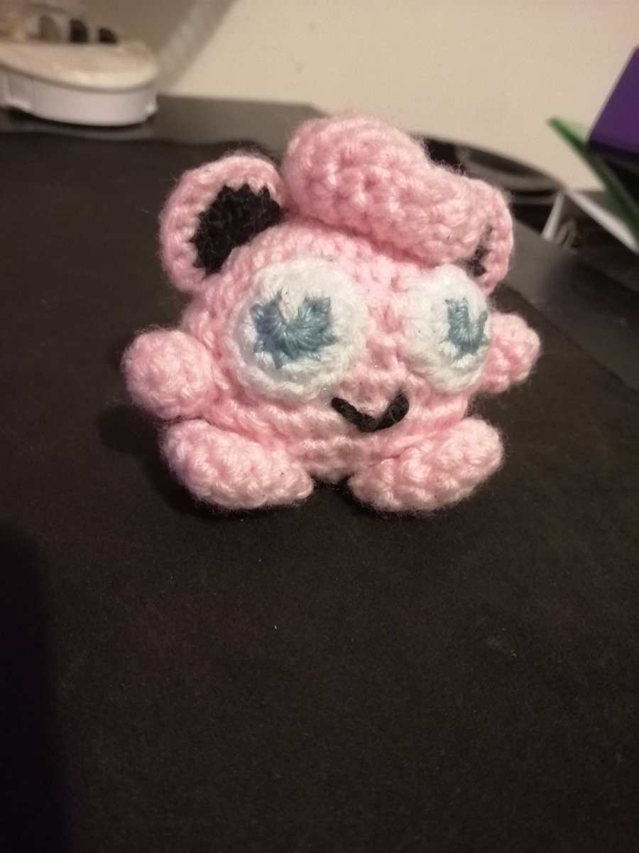 He looks like he is going to b-air me.