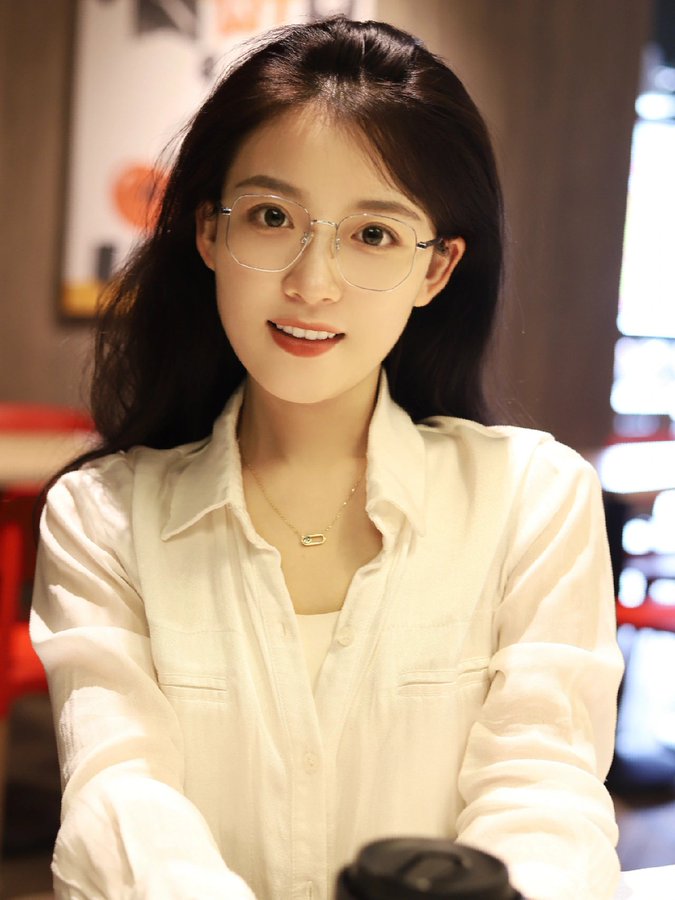 suxiaoxiao001's tweet photo. 你想对我说点什么吗？ https://t.co/29UZ7f4NBE