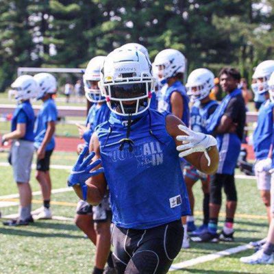 MarioMeadows10's tweet photo. #newbeginnings  🔜🔜 https://t.co/fZM3QQpQ8X