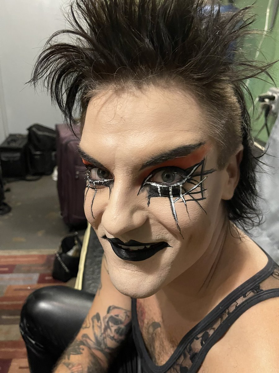 Blood Lemon tweet media