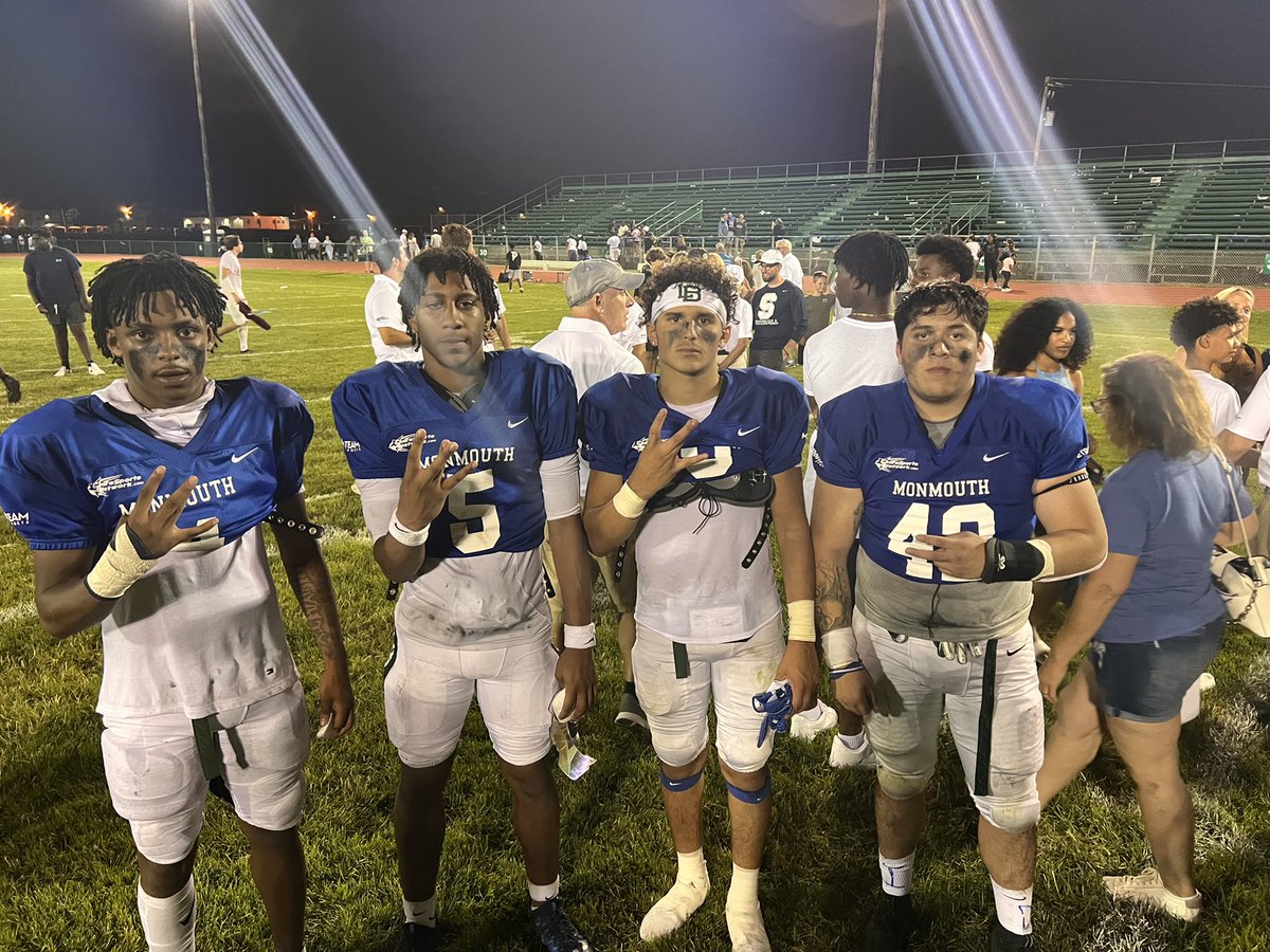 WAVEPRIDE's tweet photo. Congratulations KJ, Jayden, Chris and Israel for their play in tonight’s All Shore Football Classic. Great HS career!! #allstar #allshore #wavefootball #wavepride #waveathletics https://t.co/PKcE35F6d4