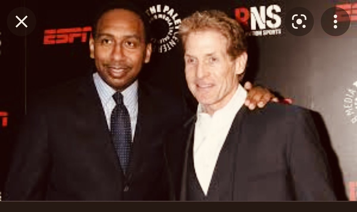 michaelniktaris's tweet photo. “and as #Apes we know
what #theFinalConclusion🚀🌝
will be📈📈📈📈📈📈📈📈📈
these Apes🦍havebeen
pumpin’the @Twitter Algoslike crazy😜
we’re heading into #2Yearsnow📅
all the @SECGov corruption,
the @FBI lookin’the other way👀
I say it’s aboutime
#ApesGetTheirDay🦍” $AMC 🍿 https://t.co/vP4hKpav55