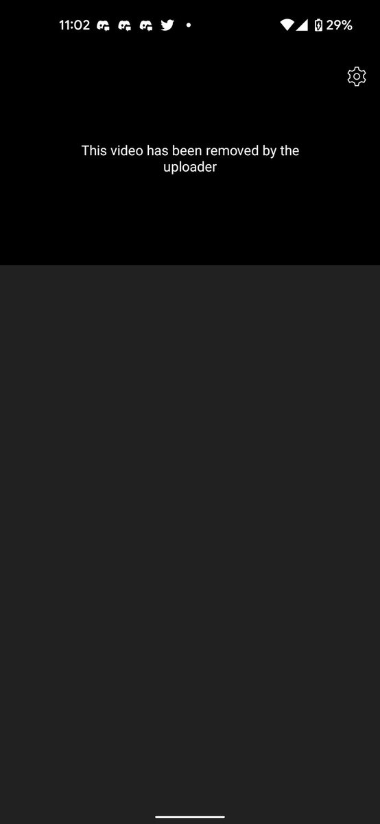 realQuantumTV's tweet photo. @QuantumTVYT @NyneJimmi @Skell_E_Tonne @TheActMan_YT Yeah you deleted your video 🤣 try again https://t.co/vfCmcl7GYY