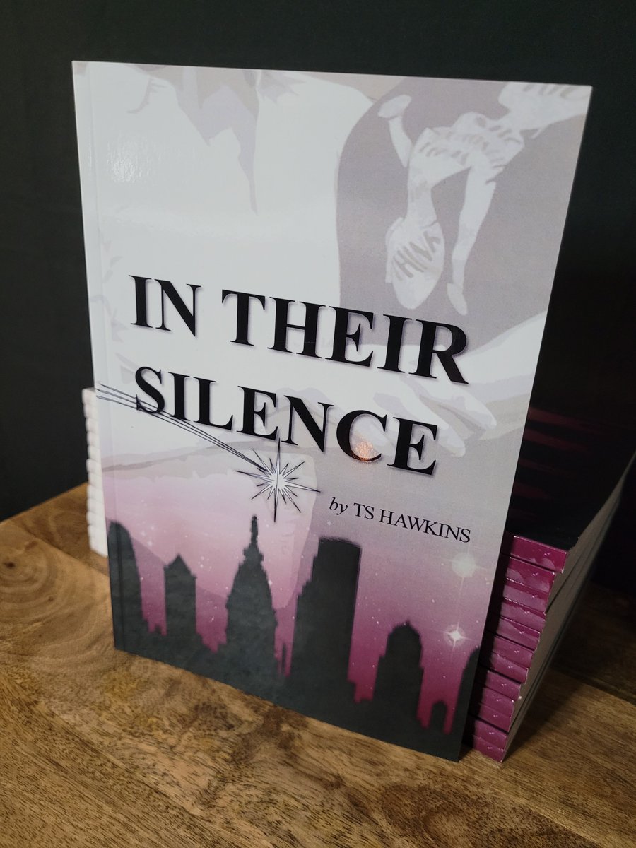 TS_Hawkins's tweet photo. #FirstArrivals ✈️📚🎭
In Their Silence (formerly, They'll Neglect to Tell You) by TS Hawkins!
#newplay #choreopoem #script #performance #theatre #GraceAndMerci https://t.co/X9Cc0X7Pi6