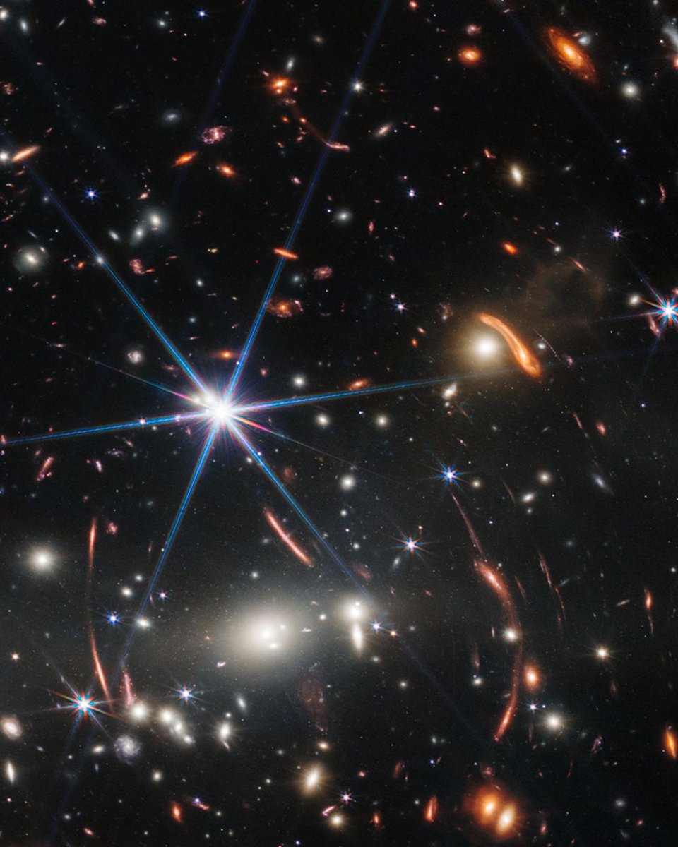 EditorNaranja's tweet photo. Los hijos de la élite siendo parte de nuestra belleza universal 😍

Créditos por la hermosa imagen de nuestro universo a la @nasa_es https://t.co/xyZTtLKUKk