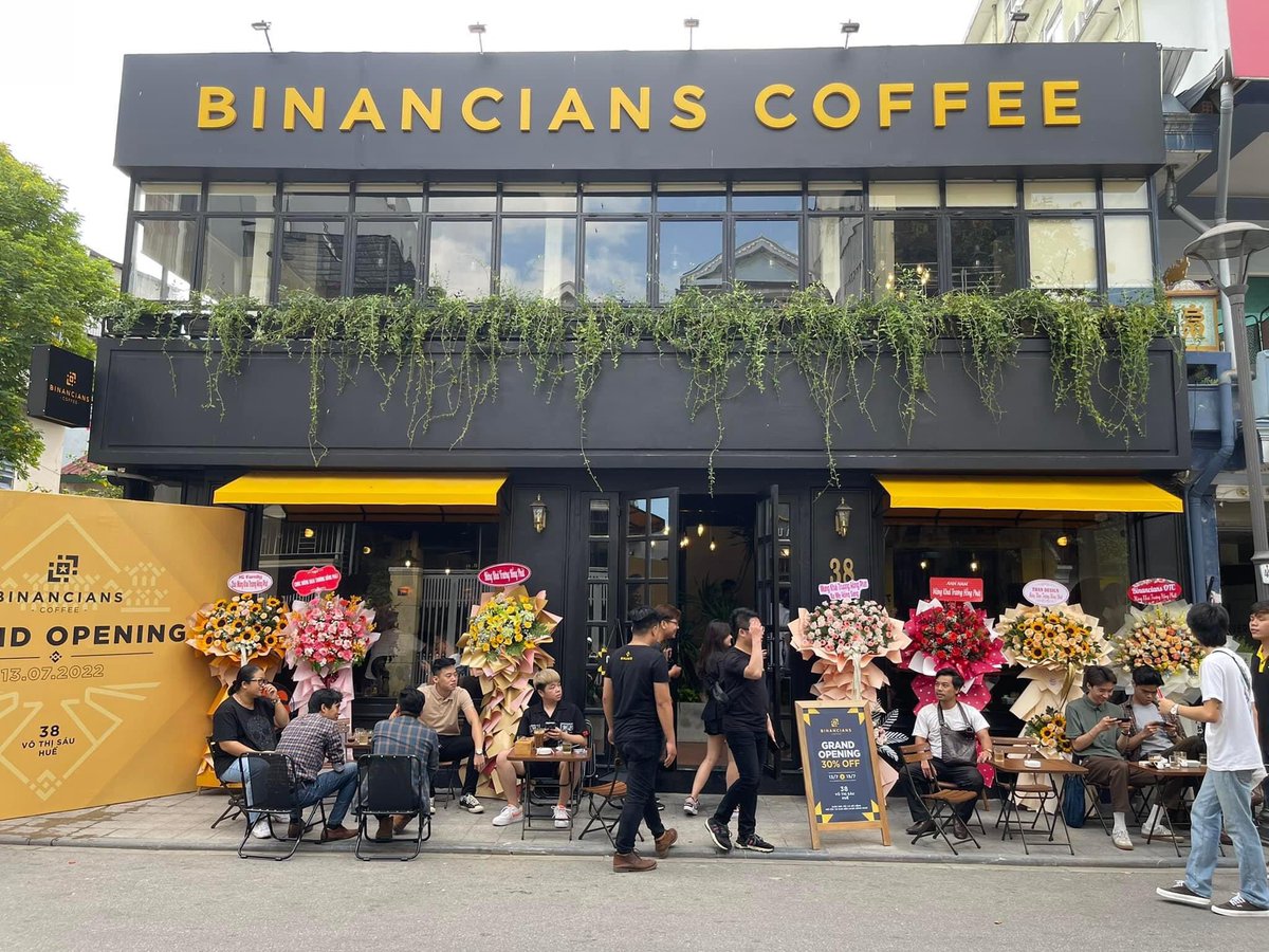 VnetworkC's tweet photo. Congratulations @binance @cz_binance Ad: 38 Vo Thi Sau, Hue, Viet Nam https://t.co/coLLvwvUxO