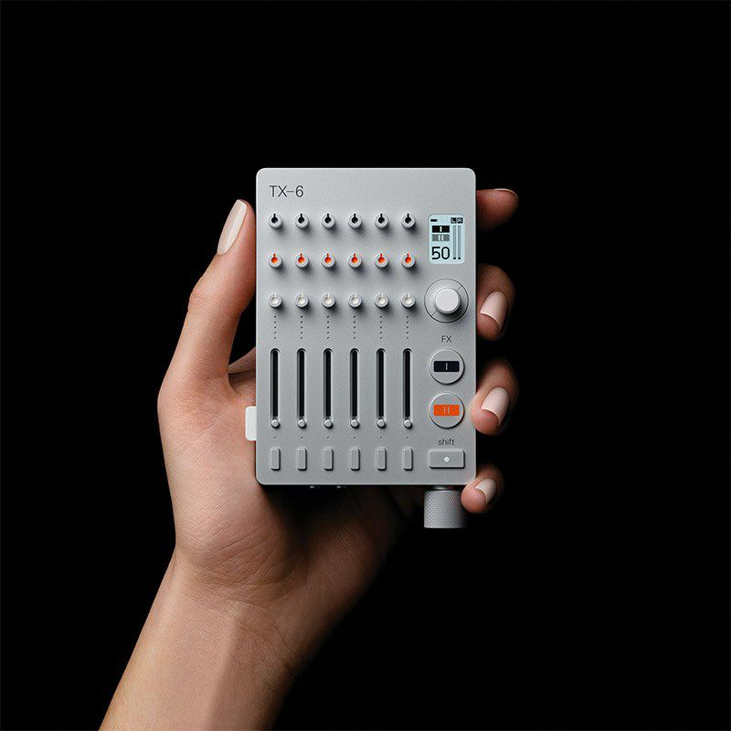 ikebegakki's tweet photo. 【🆕#こちらイケベ新製品情報局】

#Teenage Engineering より、USBインターフェイス機能、シンセ音源まで内蔵したウルトラポータブルな多機能充電式ミキサー『TX-6 mixer』が新登場！
✅https://t.co/NU4347iG3n
⏰予約商品・7月15日発売予定 https://t.co/a09Je0I0le
