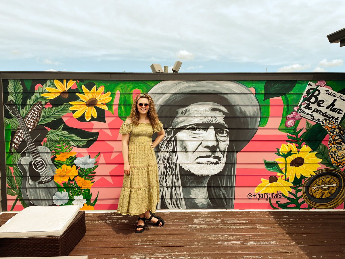 Katee Kross tweet media