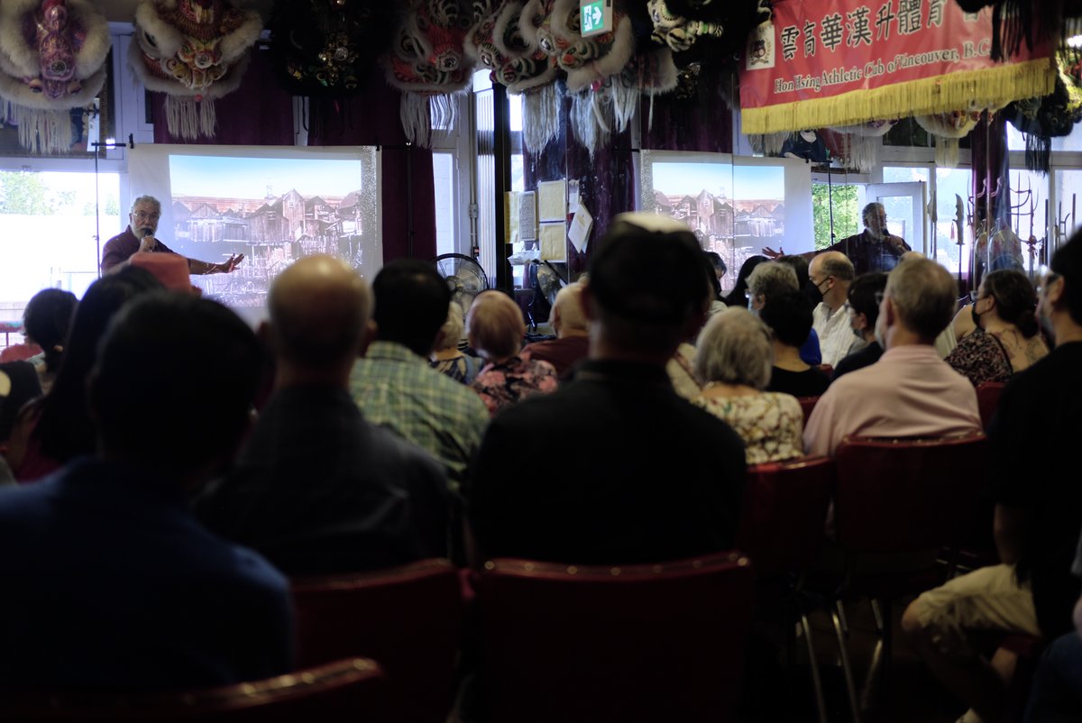 cchs2004's tweet photo. Full house yesterday at the "Chinese Victoria: A Long and Difficult Journey" book launch with John Adams! Thank you to everyone who came out to the event and to the Wongs' for hosting us at the Hon Hsing Ath. Club. #ChinatownYVR #ChineseVictoria

📷: Isa You https://t.co/rrfzxpBV7s